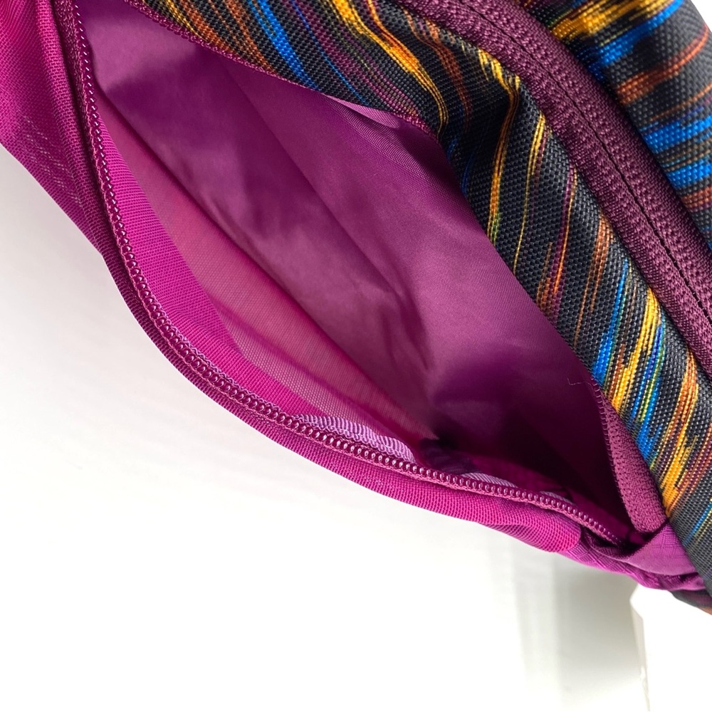 Osprey Colorful Magenta Pink Chest Crossbody Bag Daylite Sling Backpack Womens - Picture 6 of 6